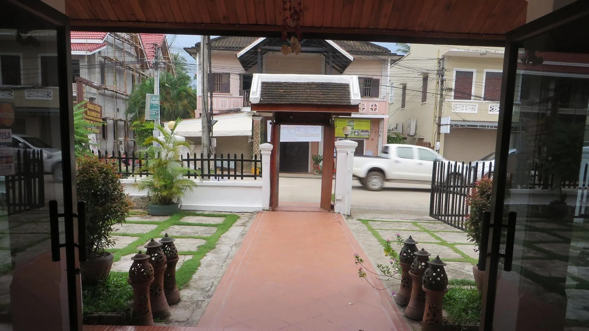 Villa Mahasok Hotel Luang Prabang 3*,  Laos